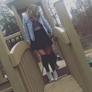 Meet your Posher, Edith